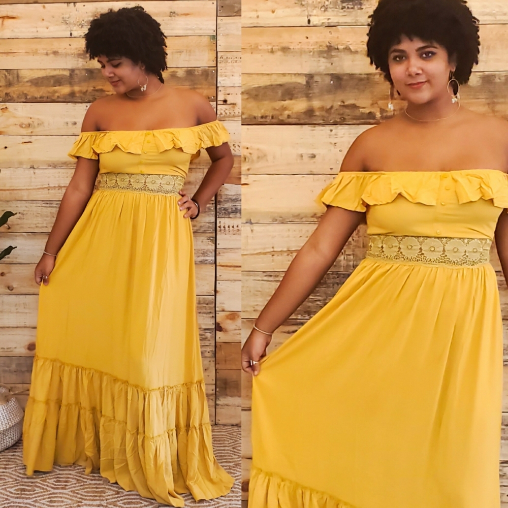Isleña Off The Shoulder Maxi Dress